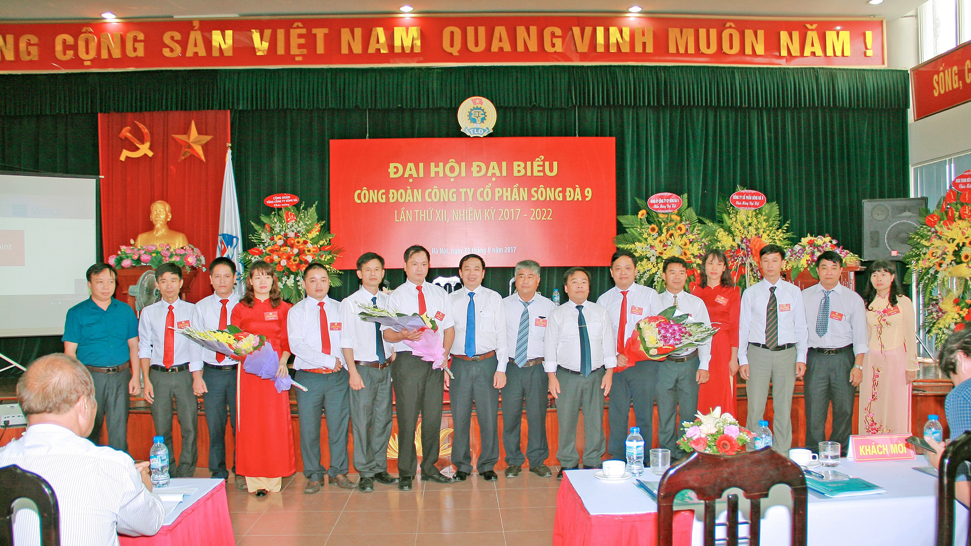 Hoat dong cong doan