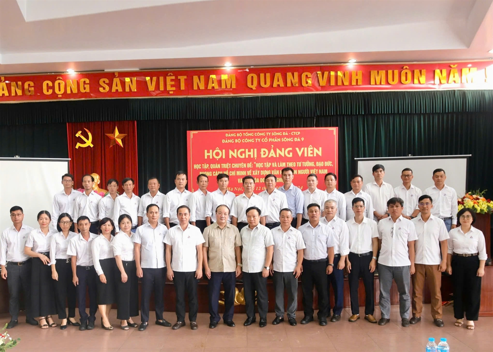 Đảng ủy CTCP Sông Đà 9 tổ chức Hội nghị toàn thể đảng viên để nghiên cứu, học tập, quán triệt nội dung chuyên đề 2024